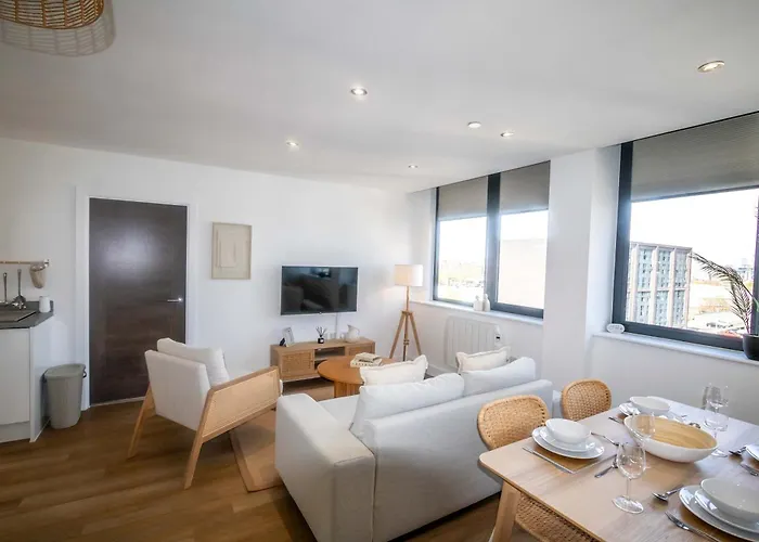 Stay Zeni Alexandra Rise Manchester Two Bed Flat